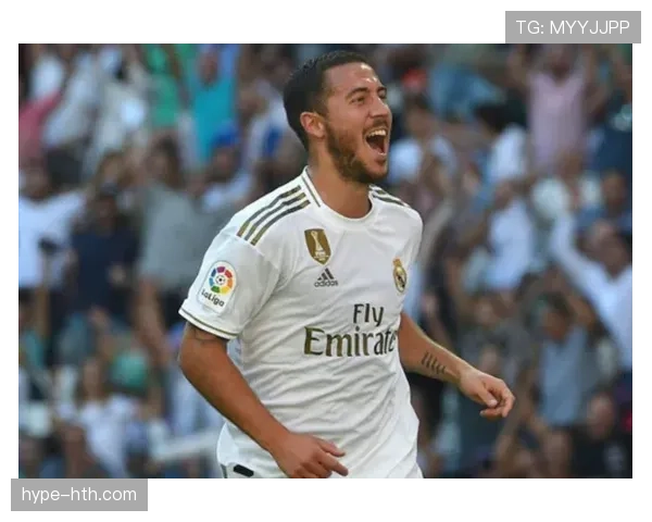 皇马防守稳定性下降原因分析:赛季关键阶段表现波动与竞争格局影响 皇马防守稳定性下降原因分析:赛季关键阶段表现波动与竞争格局影响