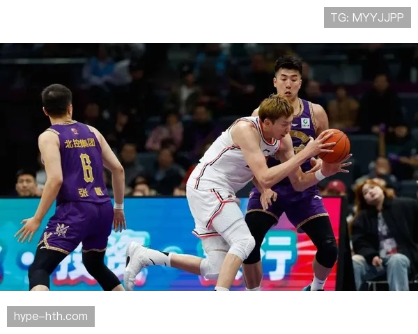 马布里突破节奏快于同代后卫助北控提升关键时刻得分效率